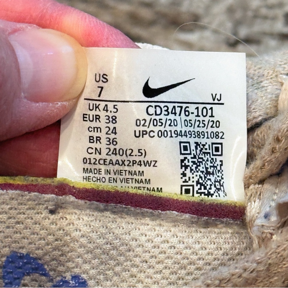 Nike Shoes Space Hippie 04 Sneakers Sail Astronomy Blue Beige Womens Size 7 Gym - Picture 3 of 13